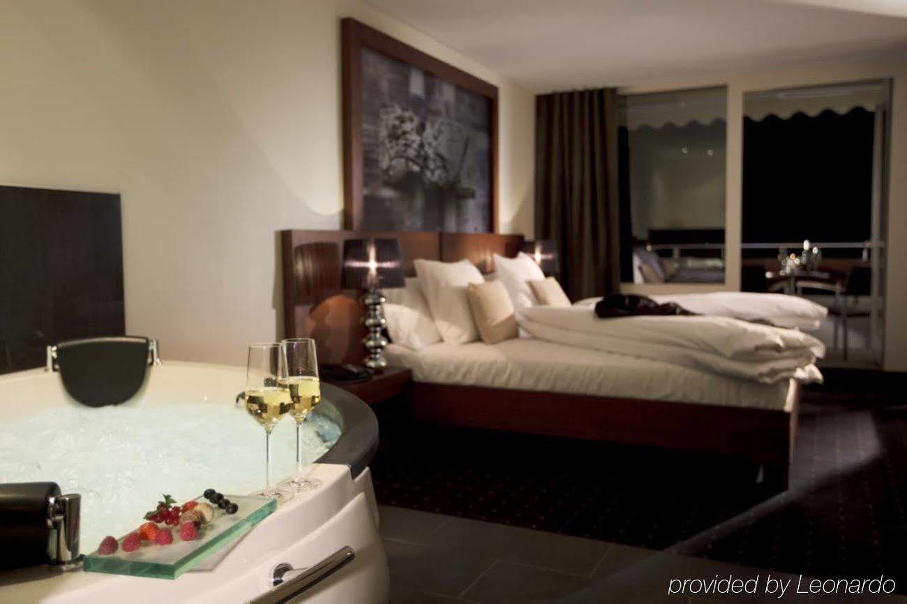 Hotel Baeren Sigriswil Bagian luar foto